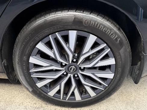 Used 2023 Nissan Altima 2.5 SV w/ SV Premium Package FWD image 28