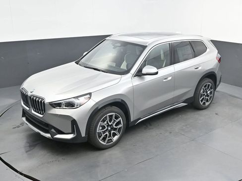 New 2026 BMW X1 xDrive28i w/ Convenience Package image 34