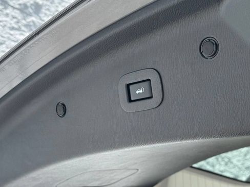 Used 2019 INFINITI QX80 Luxe w/ Proassist Package AWD/4WD image 8