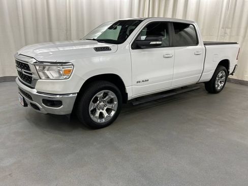 Used 2022 RAM 1500 Big Horn AWD/4WD image 2