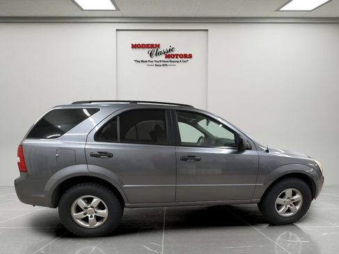 Used 2009 Kia Sorento LX AWD/4WD image 8
