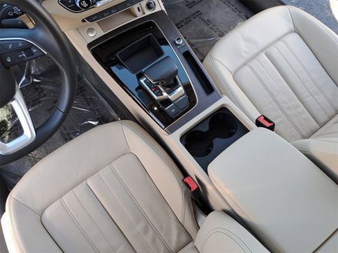 Used 2023 Audi Q5 2.0T Premium w/ Convenience Package image 26