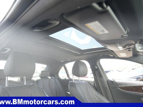 Used 2020 Mercedes-Benz E 350 4MATIC Sedan image 32