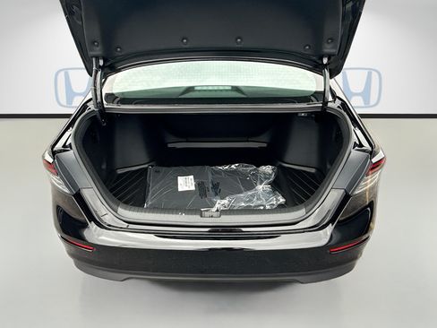 New 2026 Honda Accord LX image 21