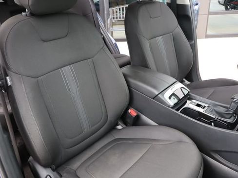 Used 2025 Hyundai Tucson SEL FWD image 14