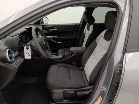 New 2026 Chevrolet Trax LS w/ LS Convenience Package image 6