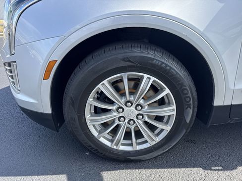 Used 2018 Cadillac XT5 Luxury image 10