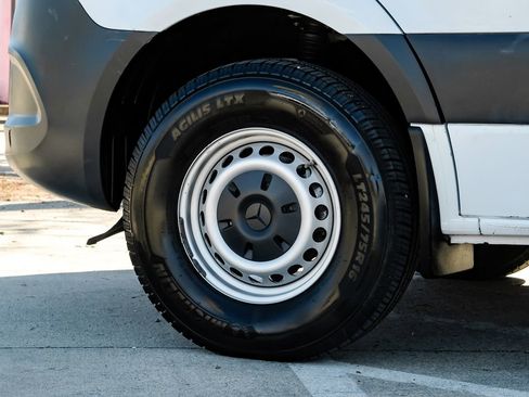 Used 2019 Mercedes-Benz Sprinter 144 Cargo w/ Driver Convenience Package image 40