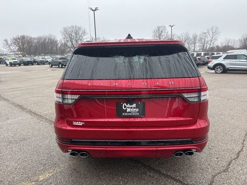 Used 2025 Lincoln Aviator Reserve w/ Equipment Group 201A image 3
