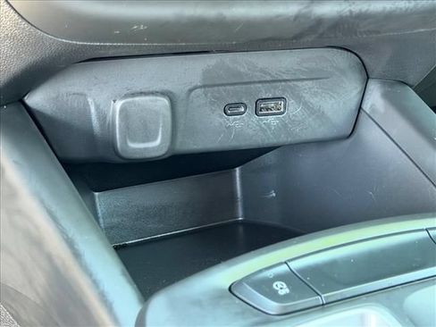 Certified 2025 Chevrolet Trax LS FWD image 20