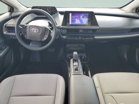 Certified 2026 Toyota Prius XLE FWD image 10