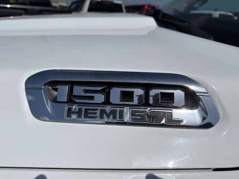 Used 2020 RAM 1500 Laramie AWD/4WD image 13