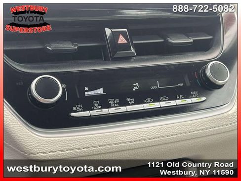 Used 2023 Toyota Corolla Cross L AWD/4WD image 31