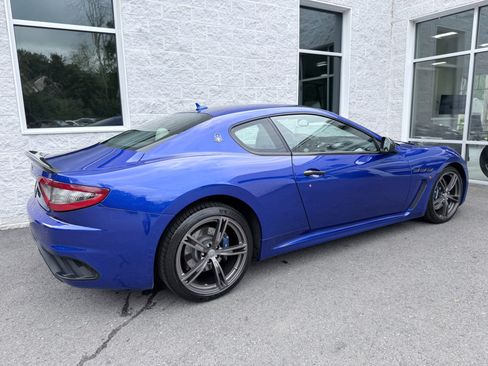 Used 2015 Maserati GranTurismo Sport RWD image 22