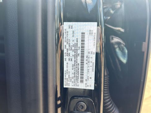 New 2025 Ford F150 Lariat w/ Equipment Group 501A Mid image 25