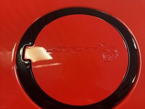 Used 2020 Dodge Challenger SRT Hellcat Redeye image 17