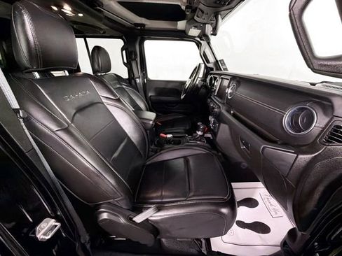 Used 2021 Jeep Wrangler Unlimited Sahara w/ Uconnect 4C Nav & Sound Group image 28