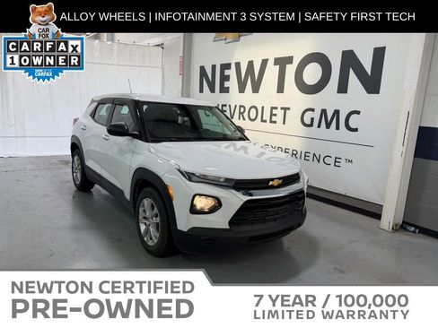 Used 2023 Chevrolet TrailBlazer LS FWD image 1