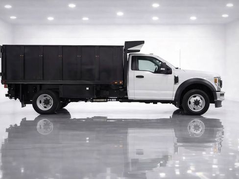 Used 2020 Ford F550 XL Cab & Chassis 4D w/ Power Equipment Group image 6