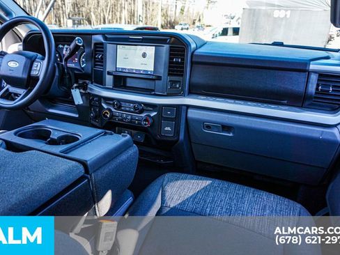 Used 2025 Ford F250 XLT image 24