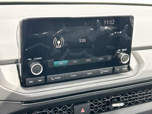 New 2025 Honda Accord SE image 15