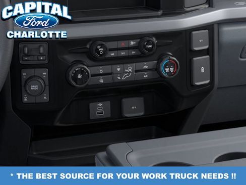 New 2026 Ford F250 XL w/ XL Chrome Package image 15