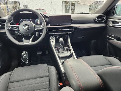 Used 2024 Dodge Hornet GT w/ Cold Weather Group image 9