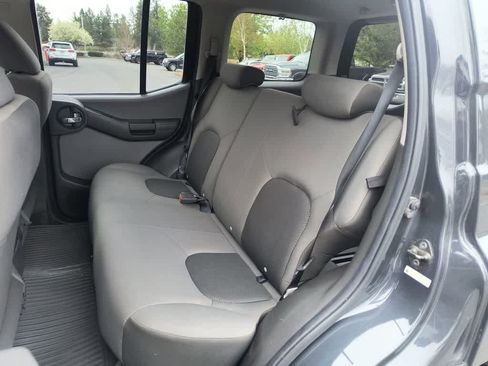 Used 2011 Nissan Xterra S AWD/4WD image 21