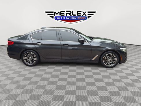 Used 2018 BMW 530i xDrive w/ Premium Package AWD/4WD image 9