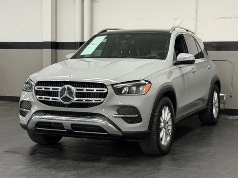 Used 2025 Mercedes-Benz GLE 350 4MATIC image 7