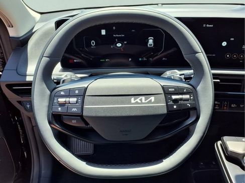 New 2026 Kia EV6 Light RWD image 8