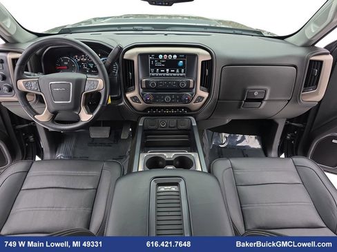 Used 2019 GMC Sierra 2500 Denali w/ Duramax Plus Package image 9