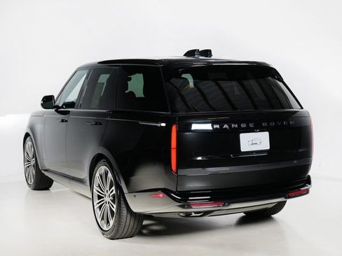 Certified 2025 Land Rover Range Rover SE AWD/4WD image 31