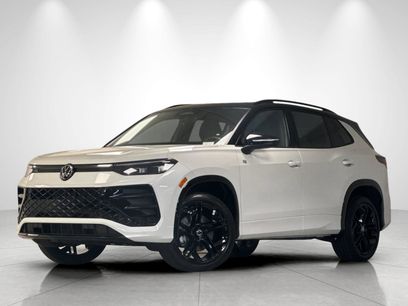 New 2026 Volkswagen Tiguan SE R-Line