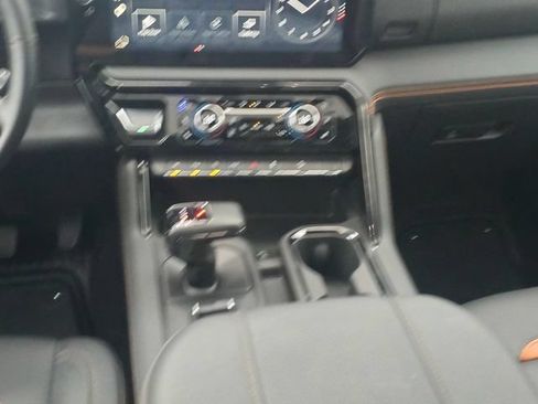 Used 2026 GMC Sierra 1500 AT4 w/ AT4 Premium Package AWD/4WD image 18