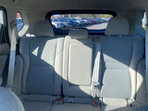 Used 2023 Nissan Rogue SV image 26