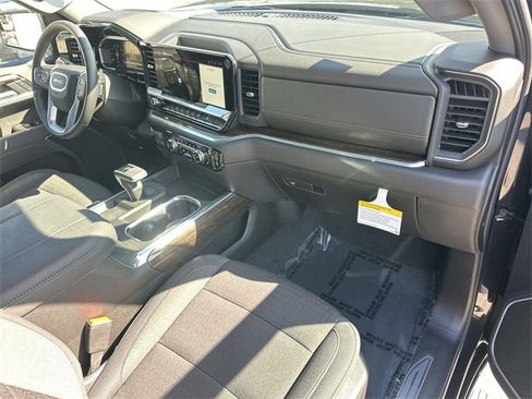 New 2026 GMC Sierra 1500 Elevation w/ LPO, Elevation Black Package image 29