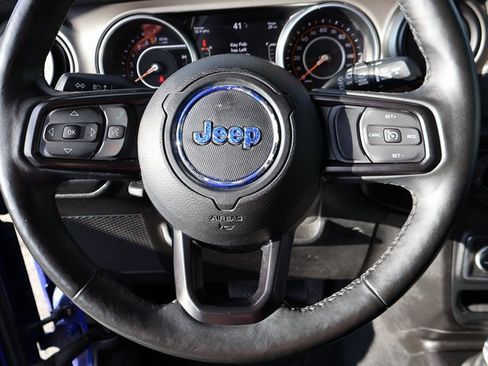 Used 2018 Jeep Wrangler Unlimited Sport S image 37