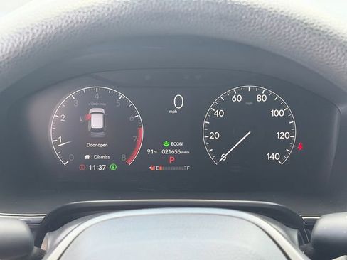 Used 2025 Honda CR-V LX image 24