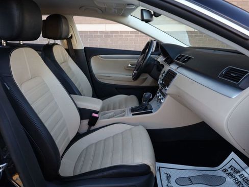Used 2013 Volkswagen CC R-Line image 17
