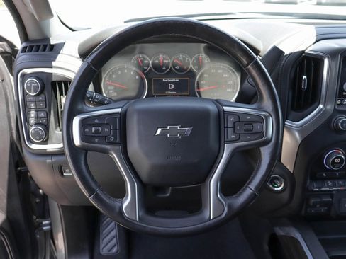 Used 2021 Chevrolet Silverado 1500 LT Trail Boss w/ Convenience Package II image 22