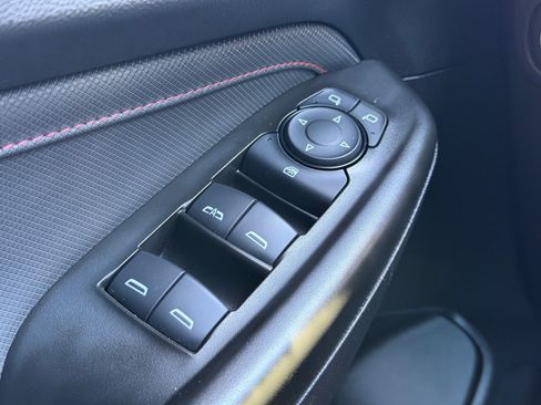 Used 2023 Chevrolet TrailBlazer RS w/ Convenience Package FWD image 28
