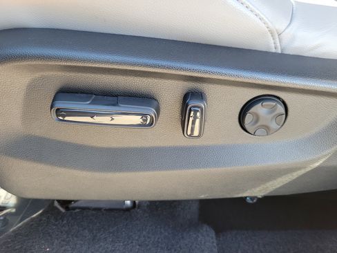 Used 2022 Honda CR-V EX-L image 13