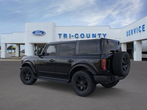 New 2025 Ford Bronco Outer Banks image 4