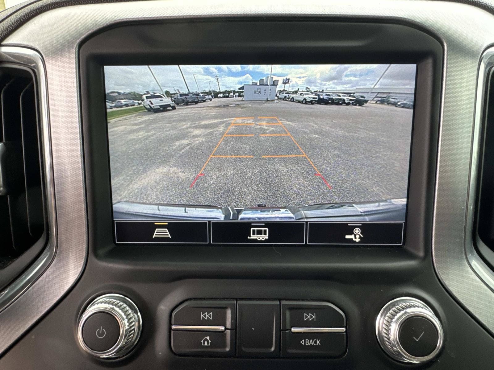 Used 2021 GMC Sierra 1500 SLT w/ SLT Premium Package AWD/4WD image 31