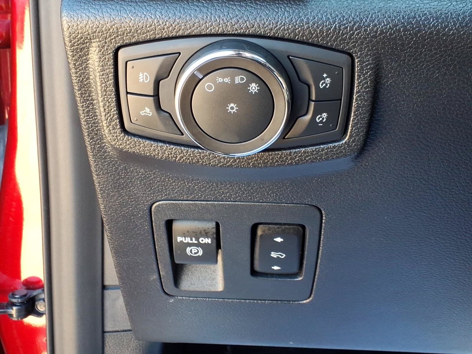 Used 2020 Ford F150 XLT w/ Equipment Group 302A Luxury AWD/4WD image 17