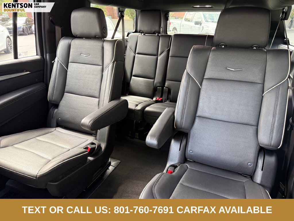 Used 2025 Cadillac Escalade ESV Sport w/ LPO, ONYX Package AWD/4WD image 33