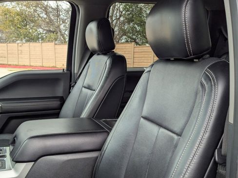 Used 2018 Ford F150 Lariat w/ Equipment Group 502A Luxury image 14