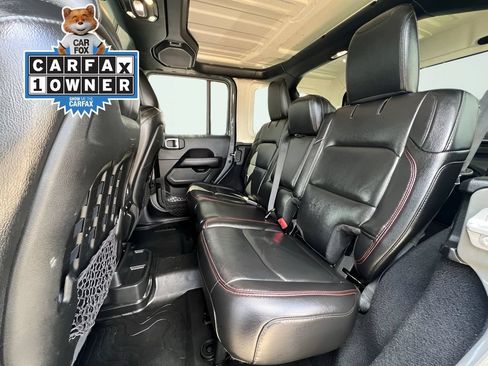 Used 2022 Jeep Wrangler Unlimited Rubicon AWD/4WD image 20