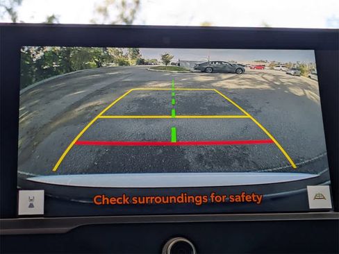 Used 2025 Toyota Crown XLE image 23